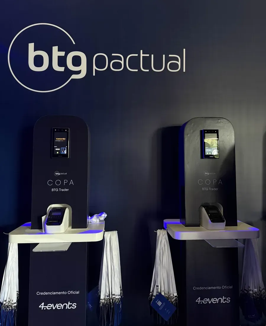 Totens de reconhecimento facial na Copa BTG Trader